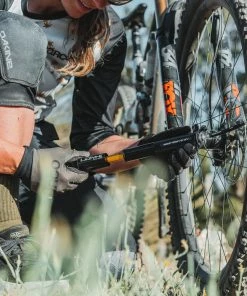 Lezyne Petite Mini-pompe Grip Drive HV 12 Lezyne Petite Mini-pompe Grip Drive HV -Composants, périphériques de vélo de route Ventes 200708 B Gardner Grade TCD05875 1500 1800x1800HXWaCNAUttJn9