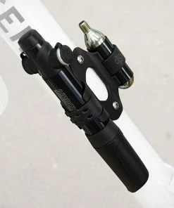 SKS Germany Airboy CO₂ Mini Pump 9 SKS Germany Airboy CO₂ Mini Pump -Composants, périphériques de vélo de route Ventes SKS Airboy CO2 Minipumpe 11237 4